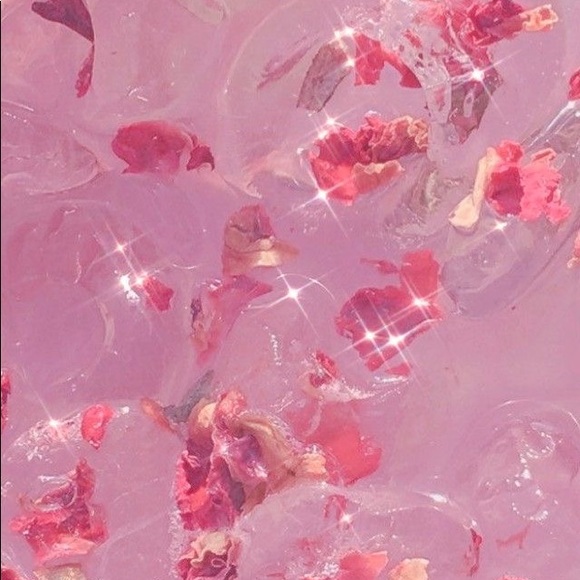 Meet your Posher, Emmy - Picture 1 of 1